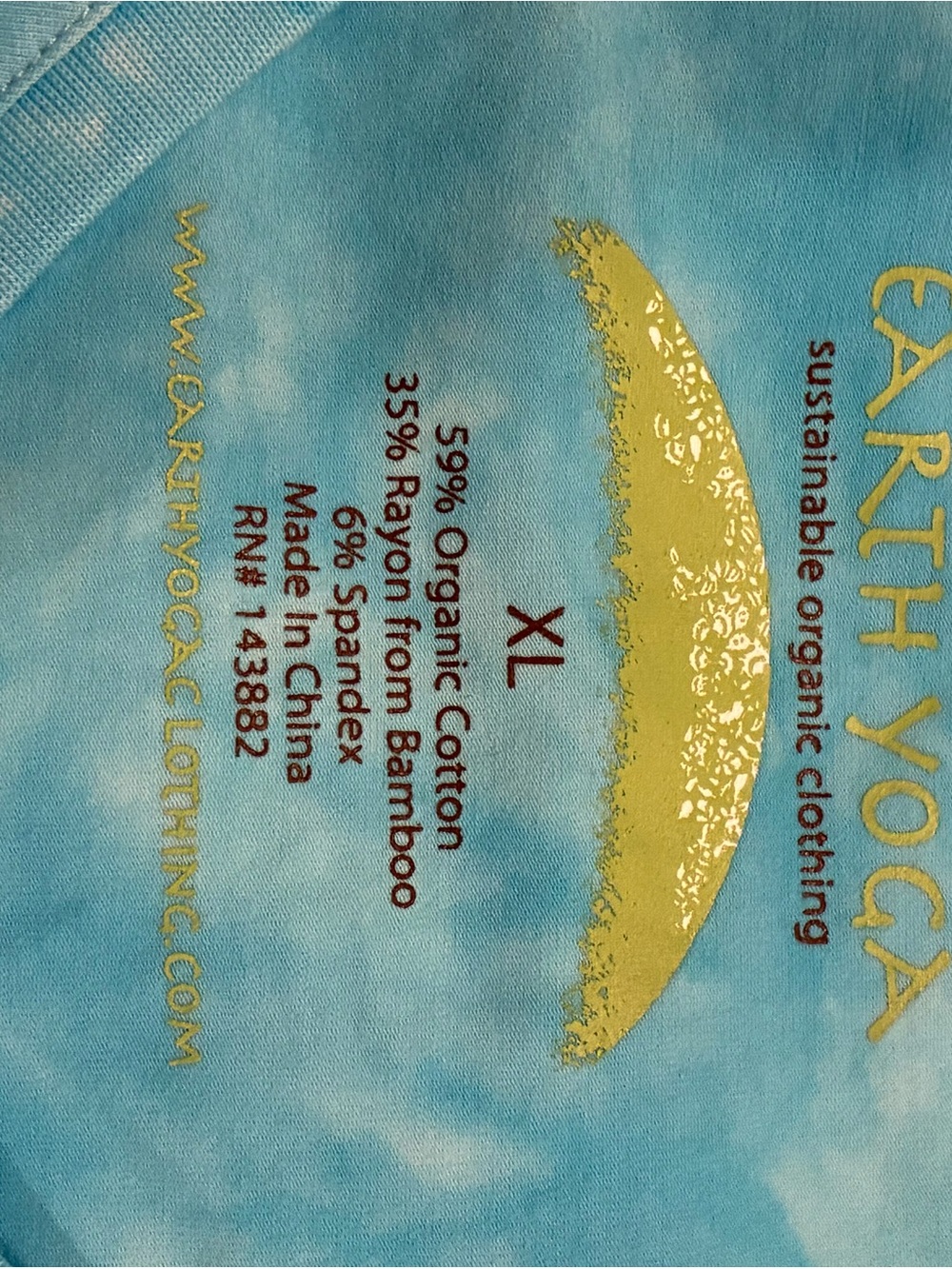 NWOTEarth Yoga Light Blue Tie‑Dye V‑Neck Floral Organic Cotton Tee | Size XL - Picture 4 of 6